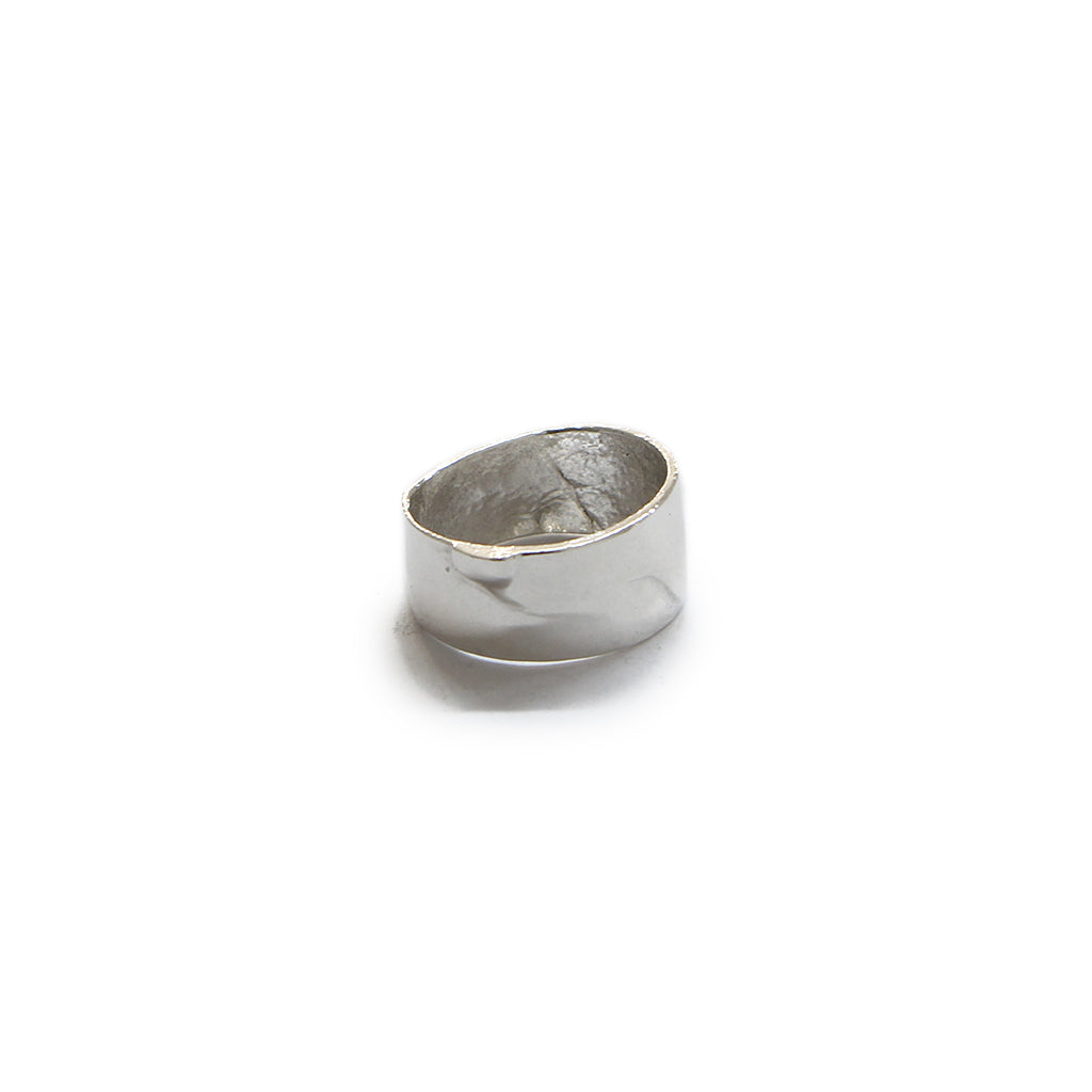 Singular Collection ring 061