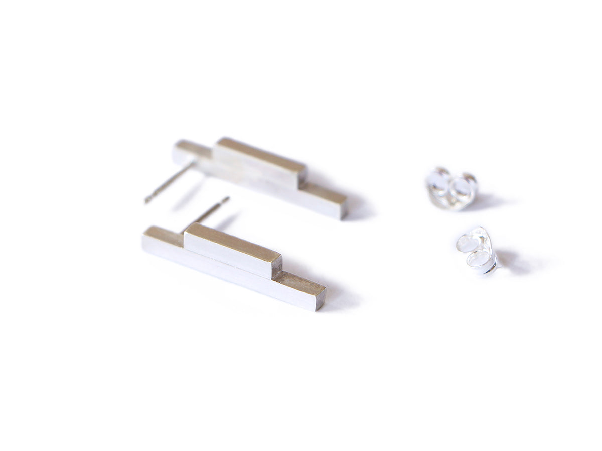 Linear Collection earrings 05