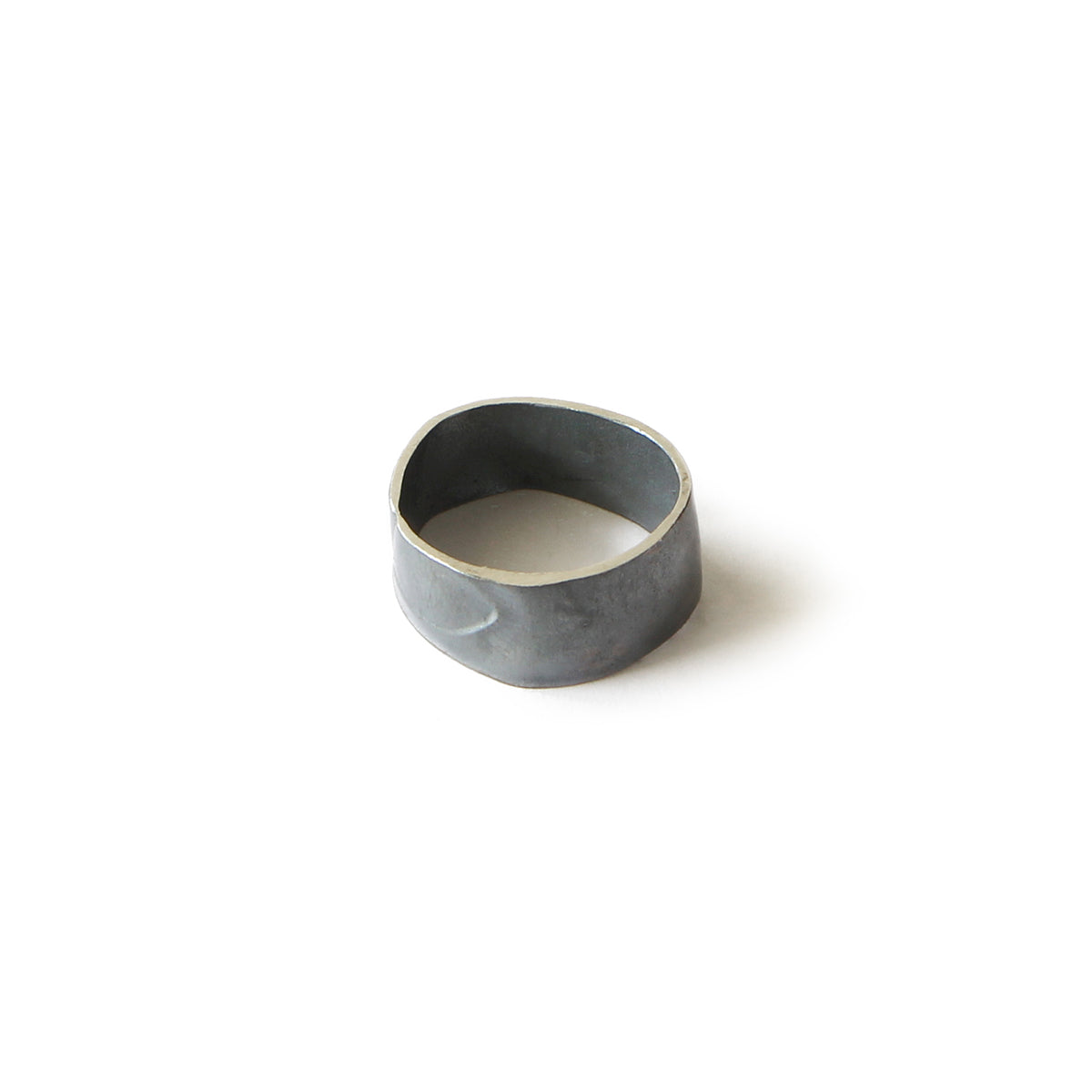 Singular Collection ring 012