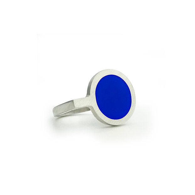 Full or Empty medium ring, strong blue
